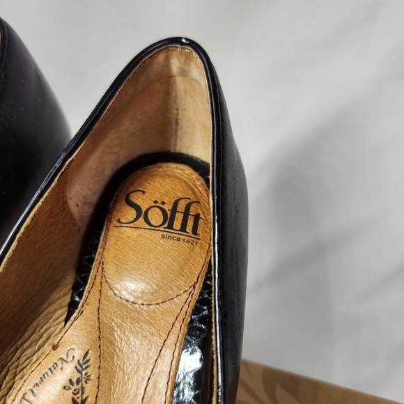 Sofft Black Heels 3" Size 6.5 Loafer Style - Picture 4 of 13